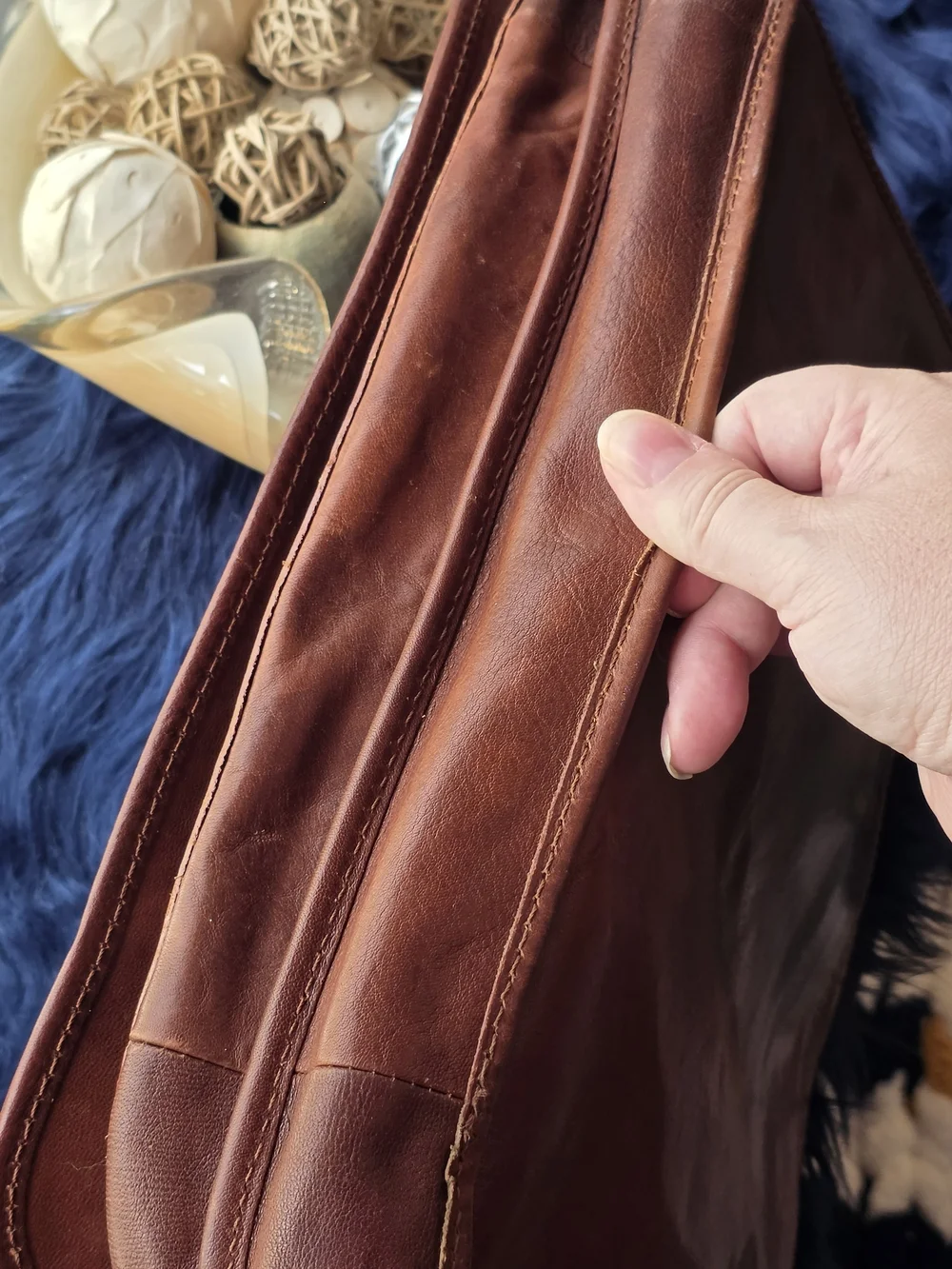 I Medici Italian Leather Crossbody Bag Cognac Flap Shoulder Vintage